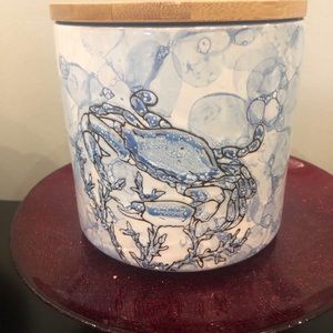 Spectrum Designs Blue Claw Crab Ceramic  5” Canister with Top New